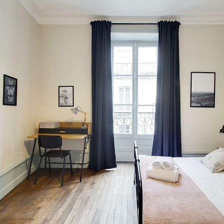 Sous Le Cedre - Au Coeur De Nantes Apartment Luaran gambar