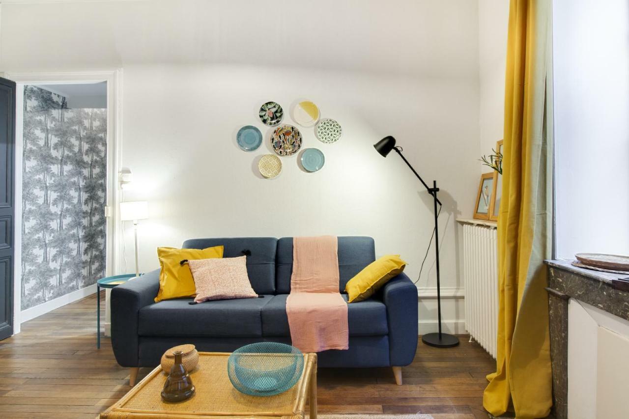 Sous Le Cedre - Au Coeur De Nantes Apartment Luaran gambar